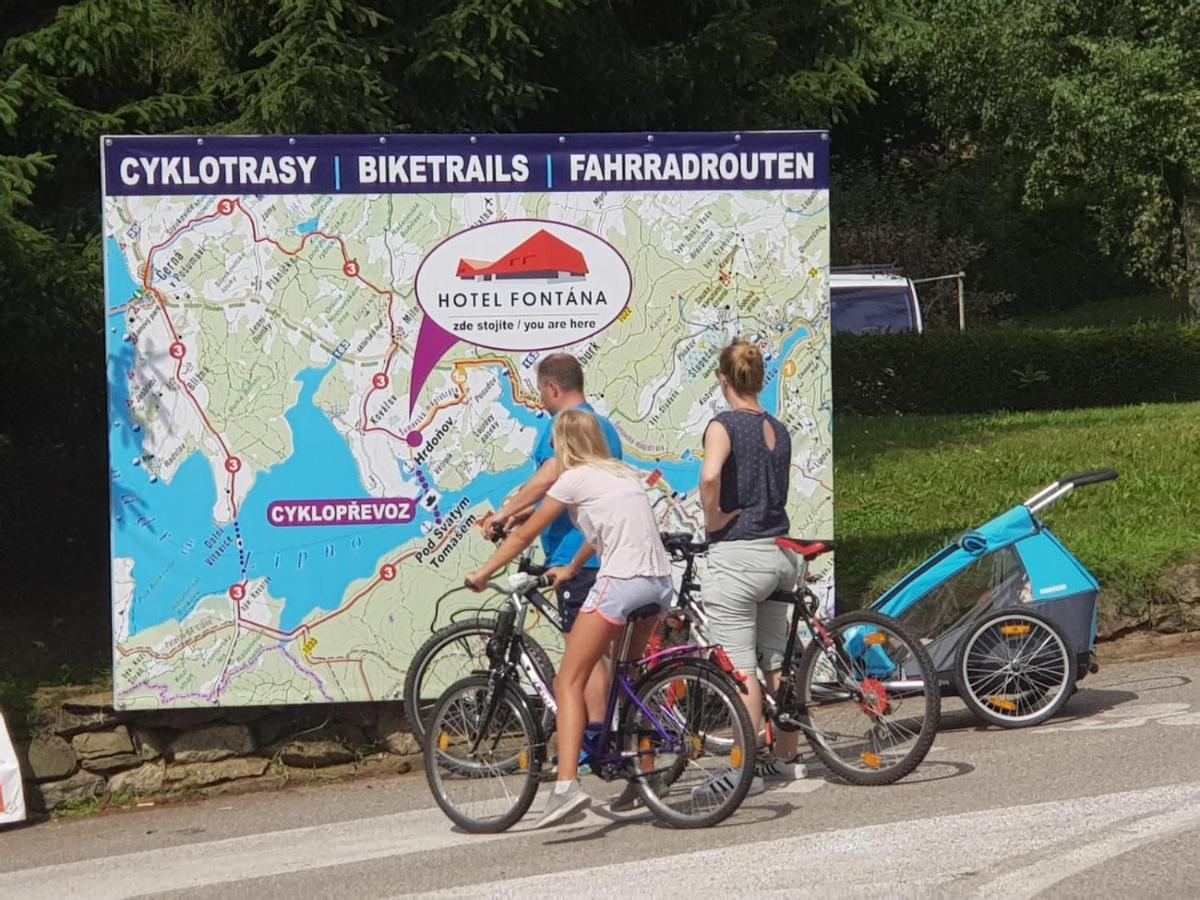 מלון Černá v Pošumaví Fontana Lipno מראה חיצוני תמונה