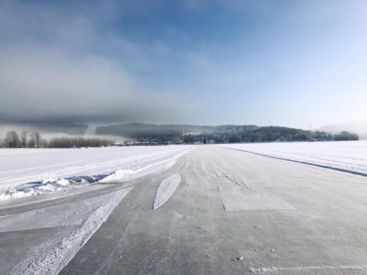 מלון Černá v Pošumaví Fontana Lipno מראה חיצוני תמונה