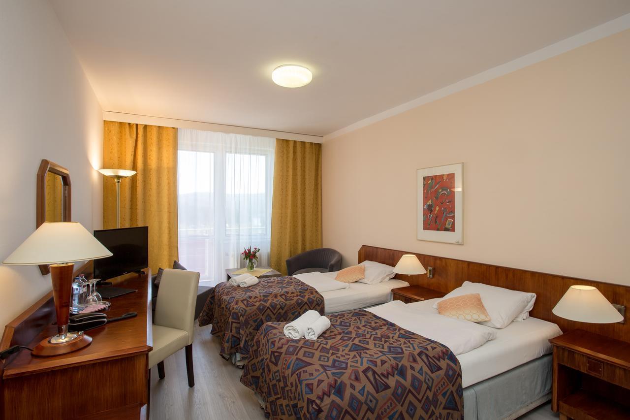 מלון Černá v Pošumaví Fontana Lipno מראה חיצוני תמונה